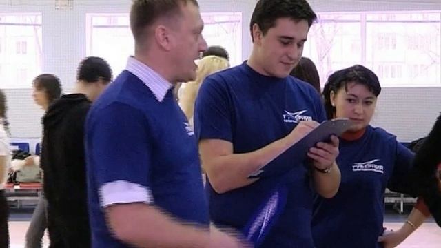 Соревнования по гольфу среди журналистов
