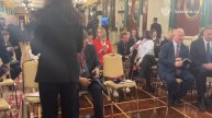 Журналисты в Кремле ждут, когда Путин сделает заявления по развитию Абхазии и Южной Осетии. 😀...