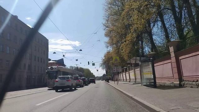 Велопрогулка. 9 мая 2025. Средний пр. ВО. от наб. Макарова до Наличной ул.