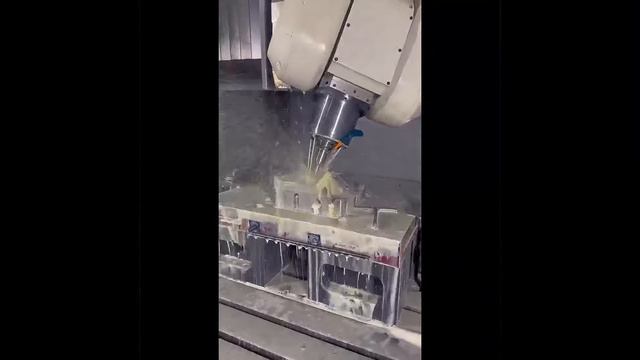Check these 5 axis movements out!#cnc#cncshop#cncmachine#PrecisionEngineering#fabshop#machinetools