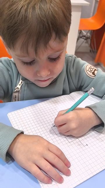 Реалити-шоу "Полюбить учиться"
Графическая работа. Кирилл.