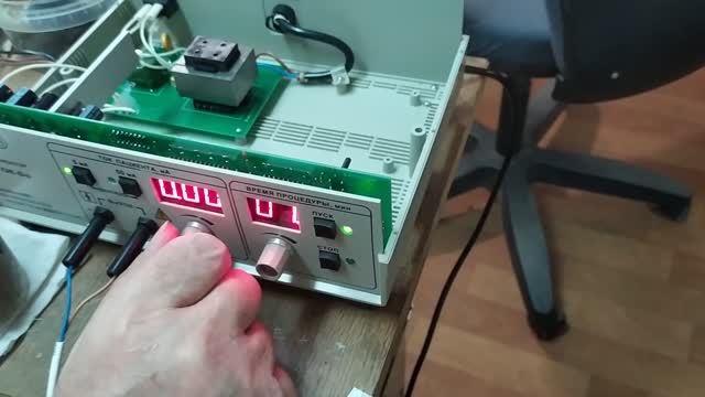 Гальванизатор Поток БР. Как включить и проверить исправность аппарата.