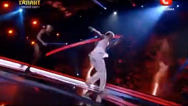 Балет - "Gold Art"(Евгения Кныш и Андрей Шпатыковский).avi