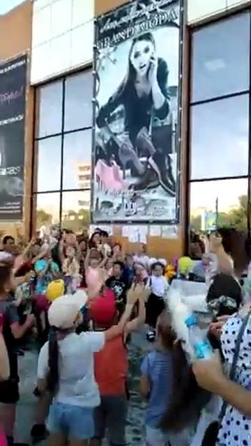 Участиев волонтеров центра "Sunny" ДЮЦа  "Əлем" в благотво