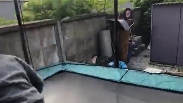 Я прыгаю сальто