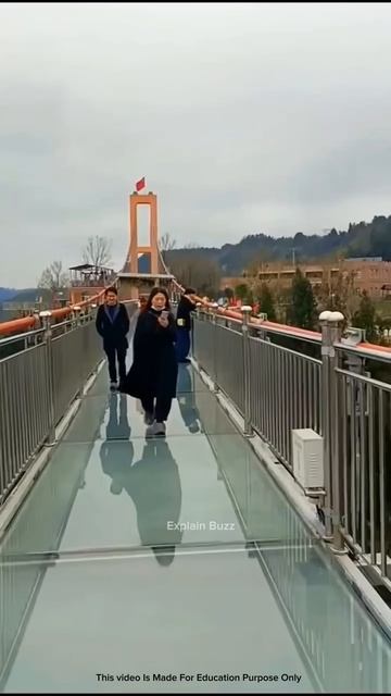 China’s Cracking Glass Bridge Shocks Tourists #shortsvideo