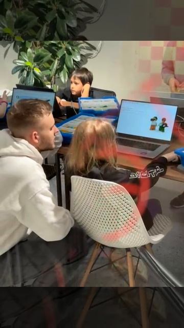 Кружок по Робототехнике🥰Таисия в эфире ❤️