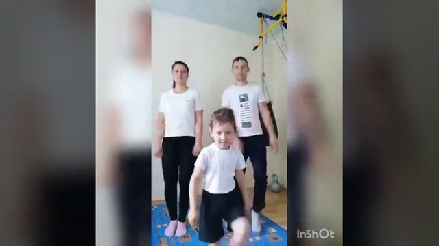 Семья Богдашкиных, акция "Со спортом всей семьей"