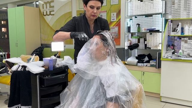 Безопасное удаление черного цвета, из черного в теплый блонд