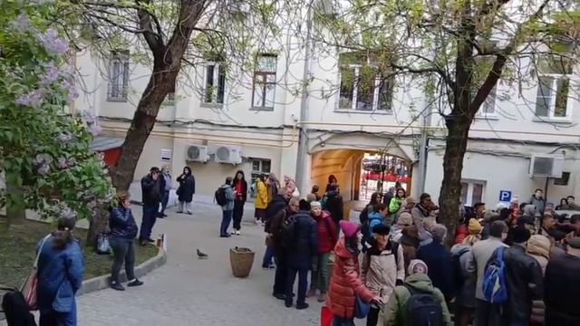 Дворик Окуджавы