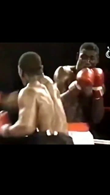 Что он творит  Майк Тайсон в 20 лет  #shorts #mma #файтинг #ufc #ю