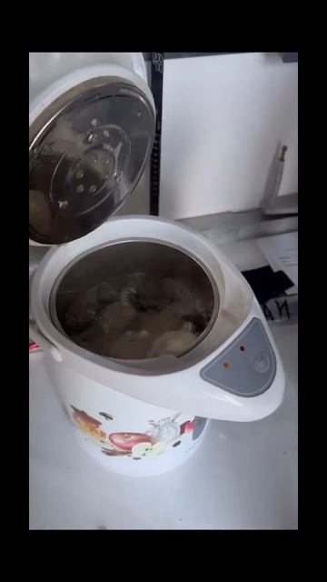 Пельмени в чайнике😂🔥 #food #продукты #еда #дешевыйреце?