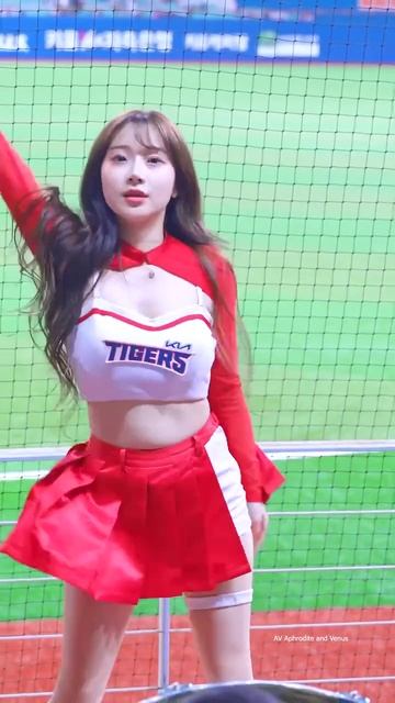 Красивые моменты айдолов K-pop - Серия 508