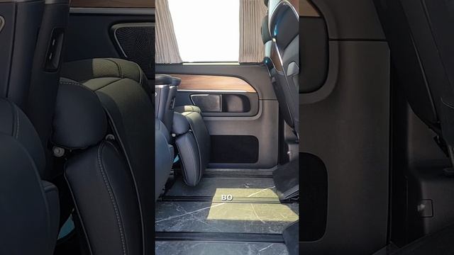 Mercedes V-Class 260L🚘
