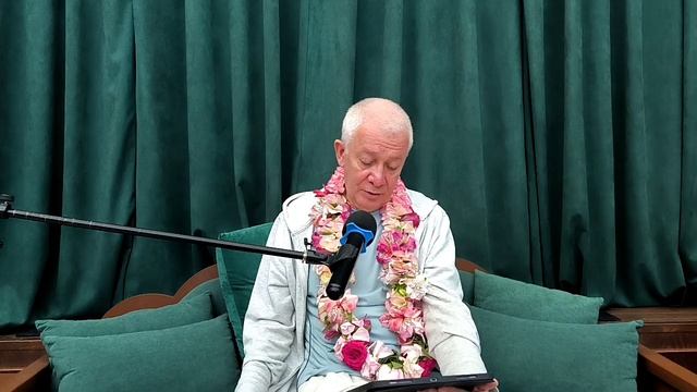 12.05.25 Шримад-Бхагаватам 10.57.24. Е.М. Чайтанья Чандра Чаран прабху. Вриндаван Парк