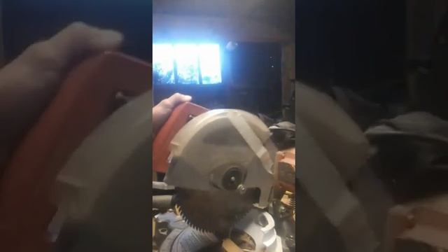 как сделать вытяжку для углореза