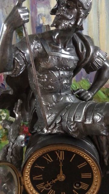 Антикварные французские каминные часы