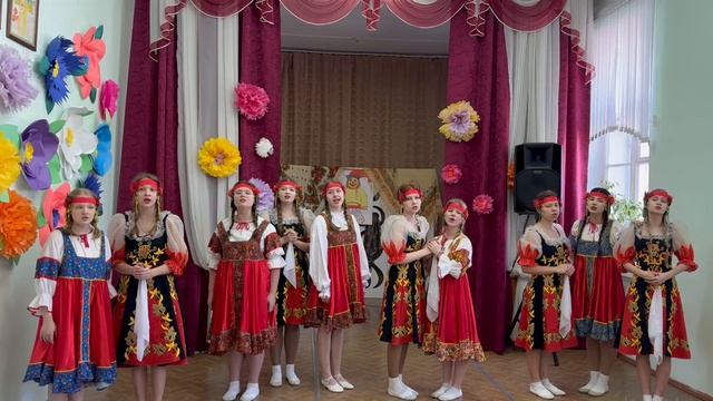 Ты река ли,моя реченька