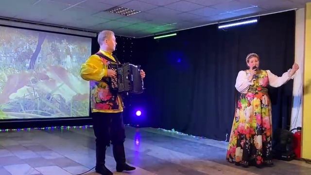 Гдето за рекою