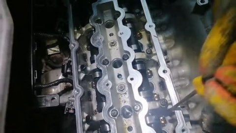 Гремит двигатель, работает как швейная машинка умерли