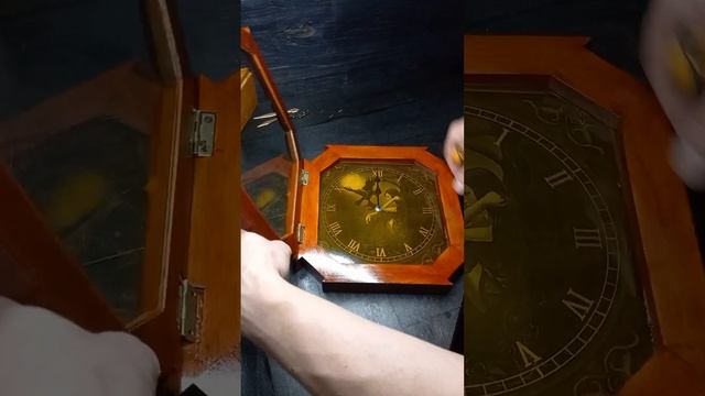 Сборка настенных часов из бука