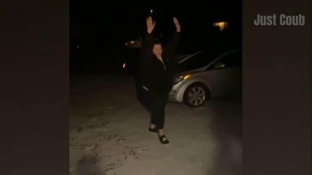 Самые смешные зимние неудачи! 🥶❄️⛄ Лучшие снежные видео