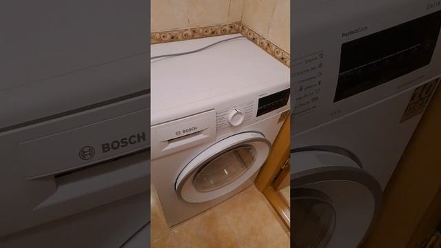 Проблемма,стиральная машинка Бош сильно скачет при ра