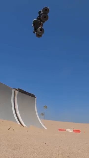 Floating #monstertruck #stunt #gopro #sendit #6x6 #offroad #semi #losi #rc #shorts #monsterjam