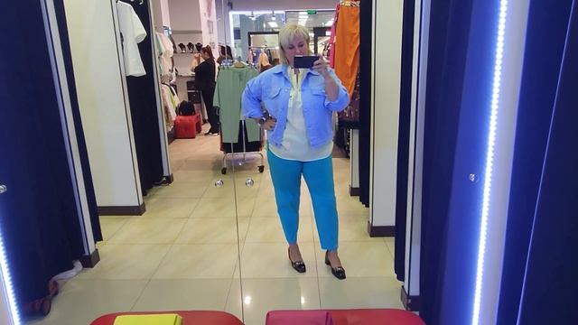 Шопинг Plus Size. Спорю с сестрой по поводу нарядов