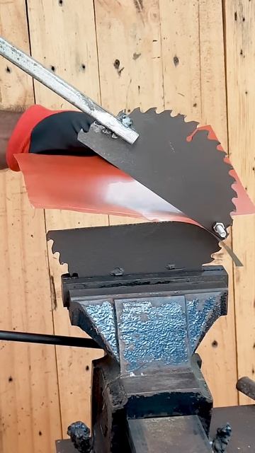 diy plate cutting saw disc #construction #diy #wedding