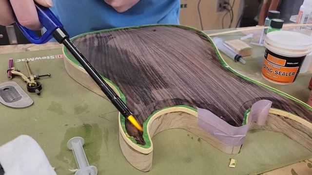 Нетипичный Fender Super Strat | Изготовление электрогитар