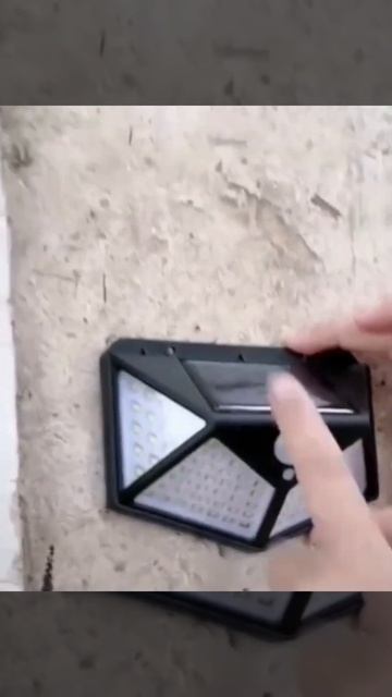 Уличный светильник с датчиком движения и автозарядко?
