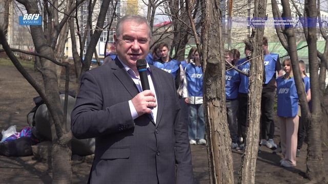 Аллея Славы к 80-летию Победы появилась в дендропарке ВВГУ