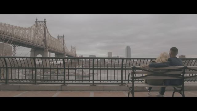 GIMS - Est-ce que tu m'aimes ？ (Clip officiel)