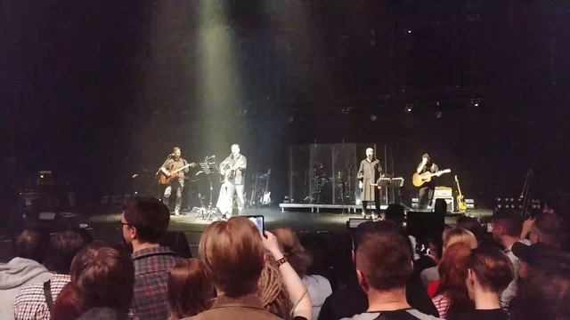 ДДТ - Ветер, В эту белую ночь [поппури] 4K (MTC Live Hall - Екате?