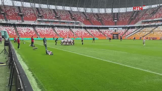 В Саранске прошел матч по регби