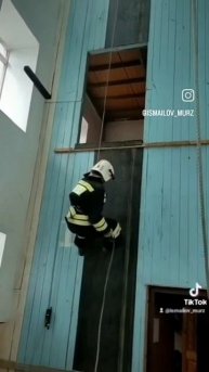 Самоспасение с этажа при помощи ВПС