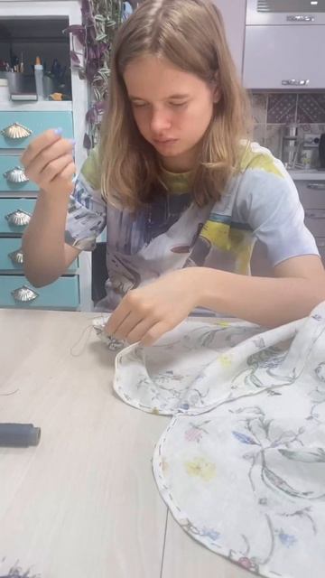 А вы так умели в 16 лет? #курсышитья #учушить #sewing #волгог