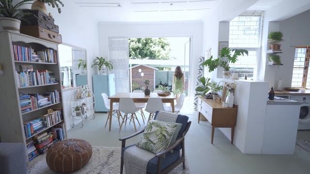 3769967-hd_1920_1080_25fps