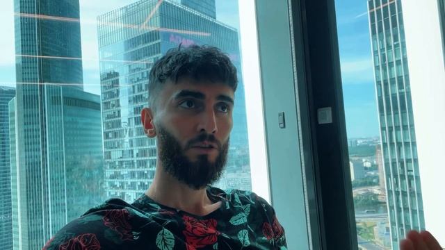 НЕ ЗНАЕШЬ КАК ПОСТУПАТЬ - ПОСТУПАЙ ТАК.