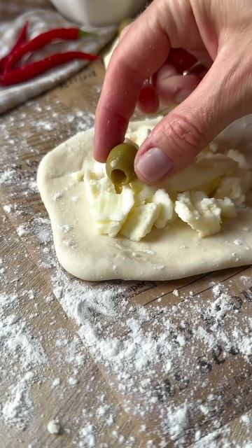 🍕 «Мини-пиццы» в итальянском стиле из готового теста