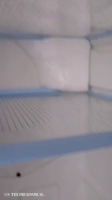 Появилась наледь на задней стенке холодильника, справ