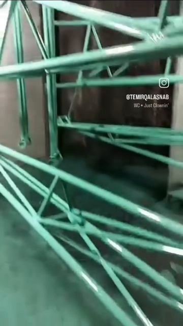 Порошковая покраска металлоконструкции в зелёный глянец⚙️🔥