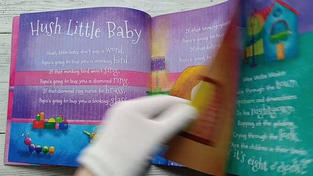 Обзор книги Twinkle Twinkle Little Star. Ссылка на наш магазин в шапке профиля