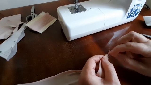 Как закрепить шов 《зигзаг 》.