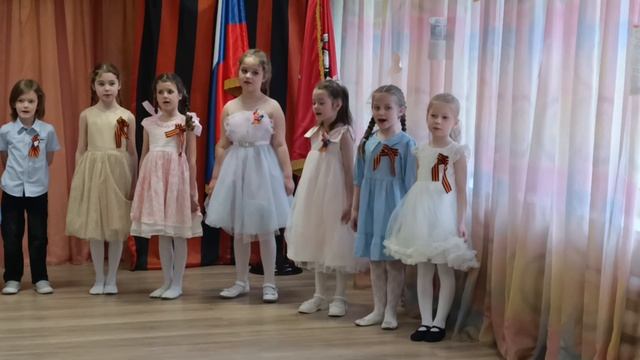 Праздничная встреча с ветеранами  педагогического труда