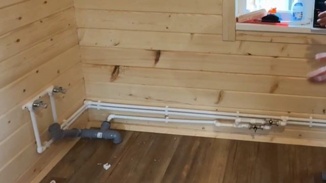 Дача, колодец, водоснабжение, санузел. Завели воду в дом, сделали туалет и горячую воду
