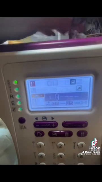 🧵Як намотати нитку на шпульку на машинці Necchi NC-204D #necchi