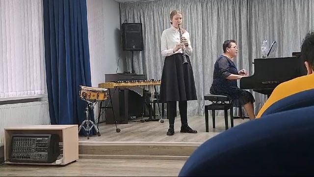 Козлова Инга-И.Брамс Соната f-moll II часть