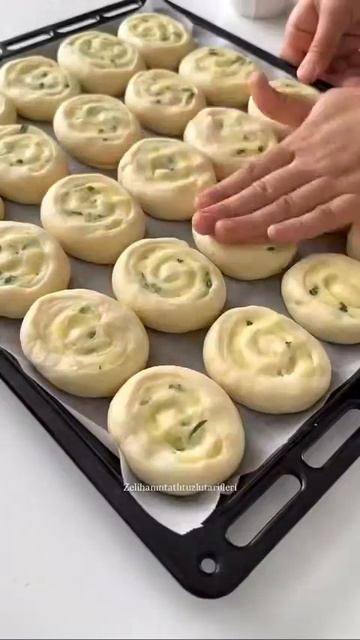 ВЫПЕЧКA C КAPТOШКOЙ